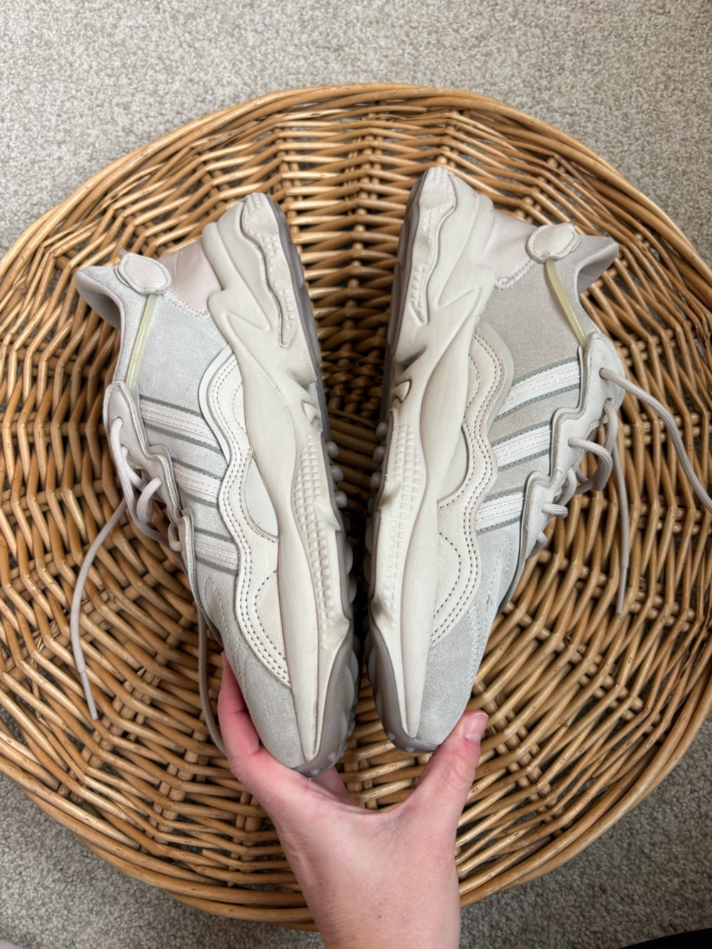 Adidas Cream Neutral Ozweego Unisex Chunky Sneakers in Bliss Knit Women's Size 9 - Picture 8 of 15